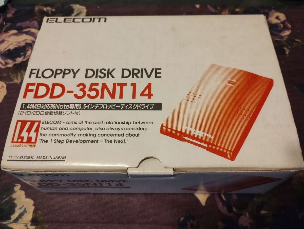 PC-98シリーズ、98ノート用の増設FDDユニット。 ・ELECOM FDD-35NT14