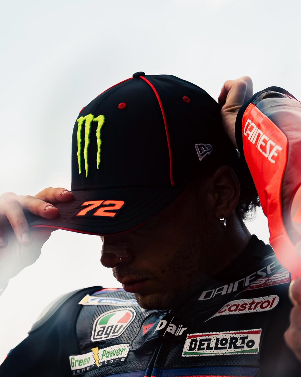 ApriliaPlanet's tweet image. GRANDISSIMO ❤️ #MarcoBezzecchi
❤️💪🏻❤️💪🏻❤️💪🏻❤️💪🏻
.
#Amazing @ApriliaOfficial  ❤️🇮🇹🔥
#TheMostBeautifulMotorcycle
.
#MotoGP 🤩🤩🤩
.
@VitoBezzecchi
@Marco12_B
@72Marco30853 
.