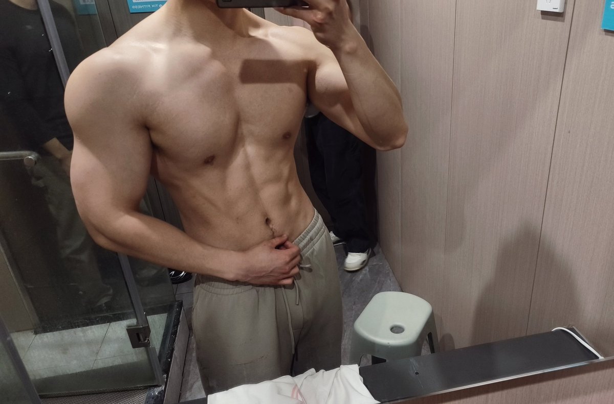 明天开始吃早餐 tweet media