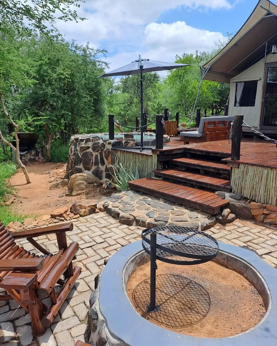 Mountain view safari Lodge | Hoedspruit 

A hidden gem waiting to be explored. 

golimpopo.com 
#limpoporeimagined 
#Golimpopo | #Moretoenjoy