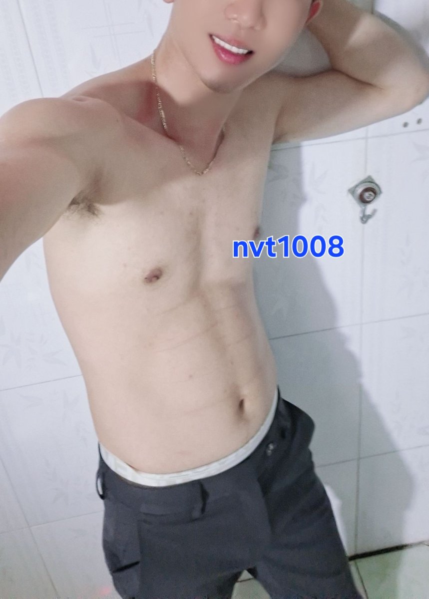 Không có múi nào kkk 🤣