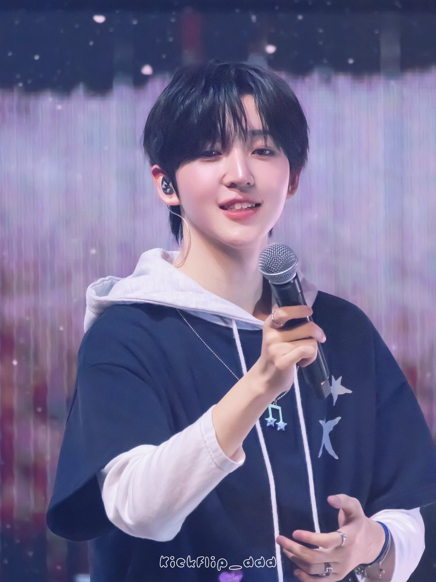 🐰💙 tweet media