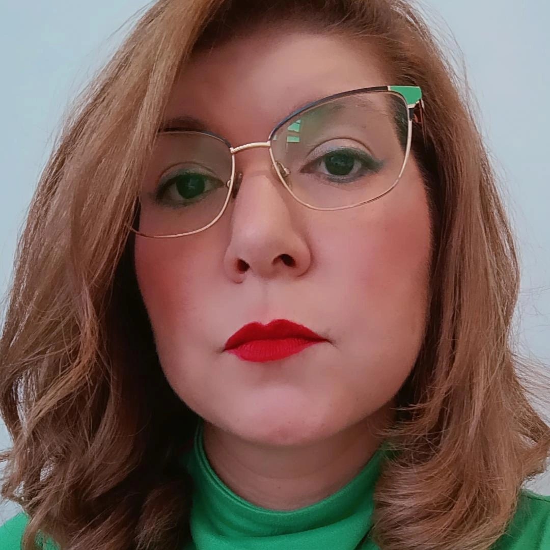 LauraRaquel tweet media