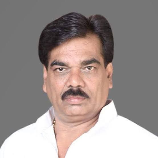 कांग्रेस विधायक और पूर्व मंत्री श्री लखन घनघोरिया जी को जन्मदिन की हार्दिक बधाई एवं मंगलकामनाएँ!  

 आपके उत्तम स्वास्थ्य और दीर्घायु जीवन की कामना करता हूँ।