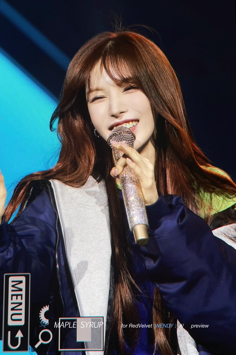 maplesyrup0221's tweet photo. 260301 또살자콘Day2 사첵🩵💚
#웬디 #Wendy https://t.co/oYPkgcNLxD