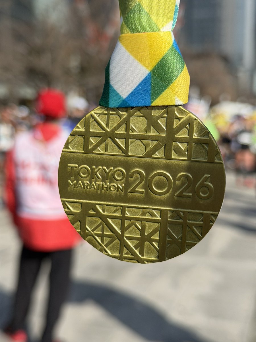 じゅんいち = 会社役員 x 行政書士 x FP x 宅建士 x 個人投資家 x ミニマリスト tweet media