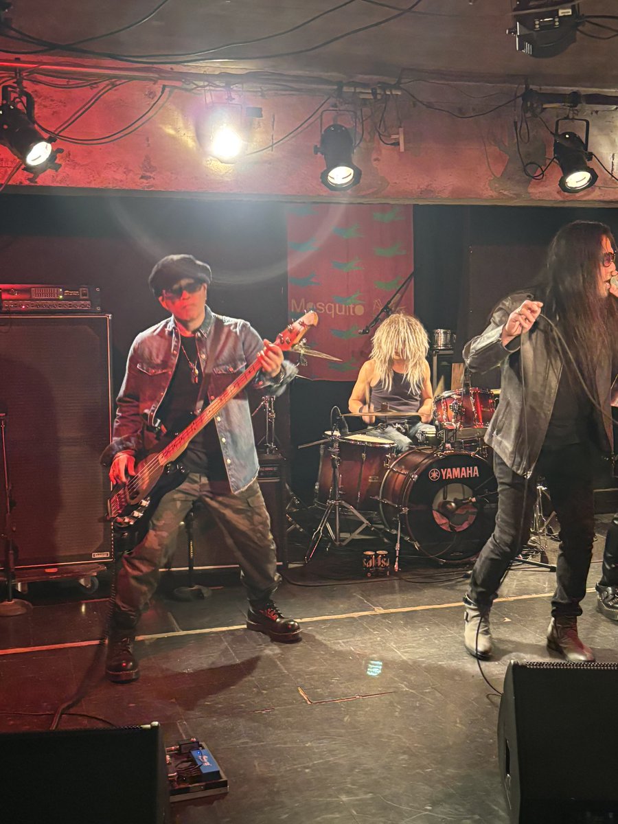 かんず tweet media