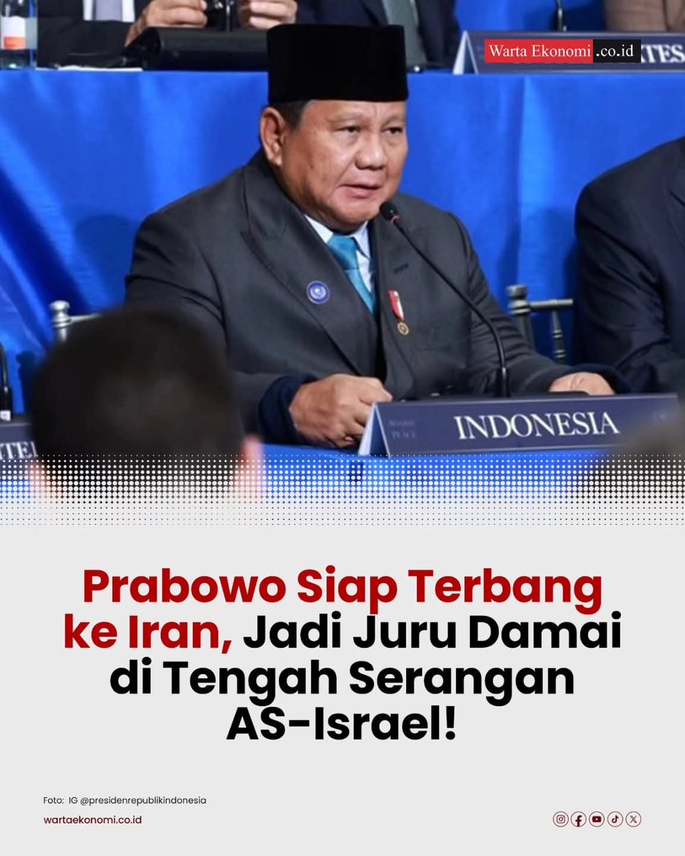 SiaranBolaLive's tweet photo. Segerakan kesana Ndan 🫡 
Jangan setengah-setengah jadi BOP

Tapi...
Jangan Lupa ingatkan MBG yang 1 Trilyun per hari itu tetap dibagi meskipun Libur Lebaran, takutnya pas di Iran (sebagian text hilang)