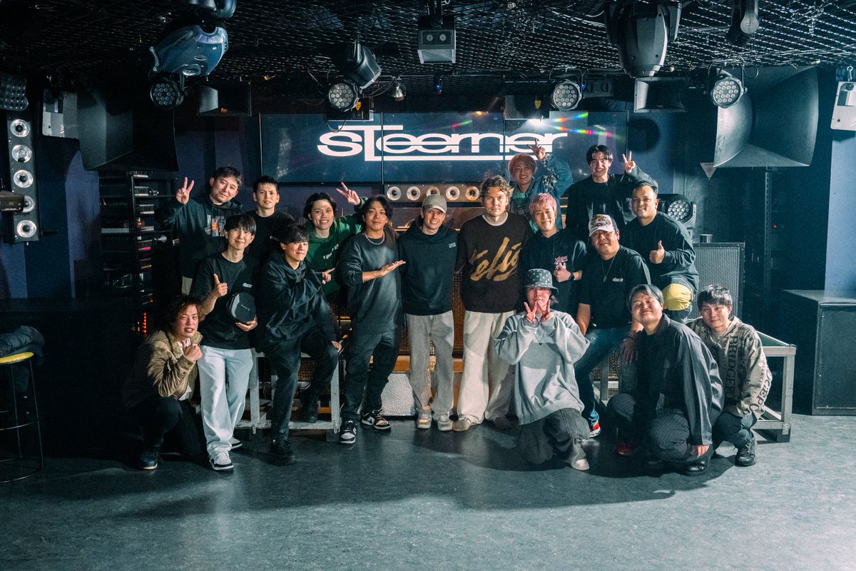 Hiroknee's tweet photo. Steerner のタイムの時に照明させてもらいました。
非常に良い経験させていただきありがとうございました https://t.co/qy7pCANINK