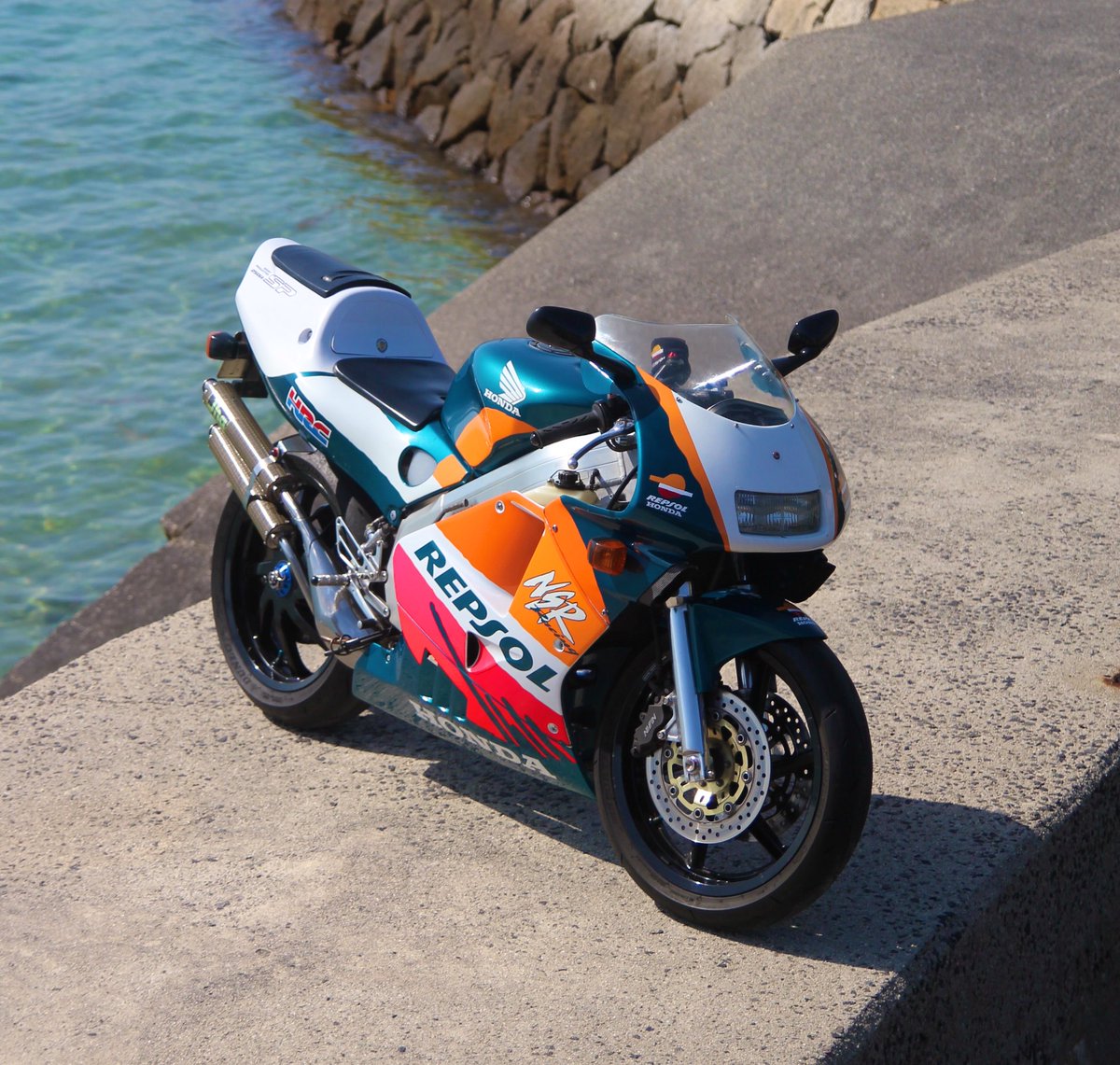 ヒロ@REPSOL tweet media