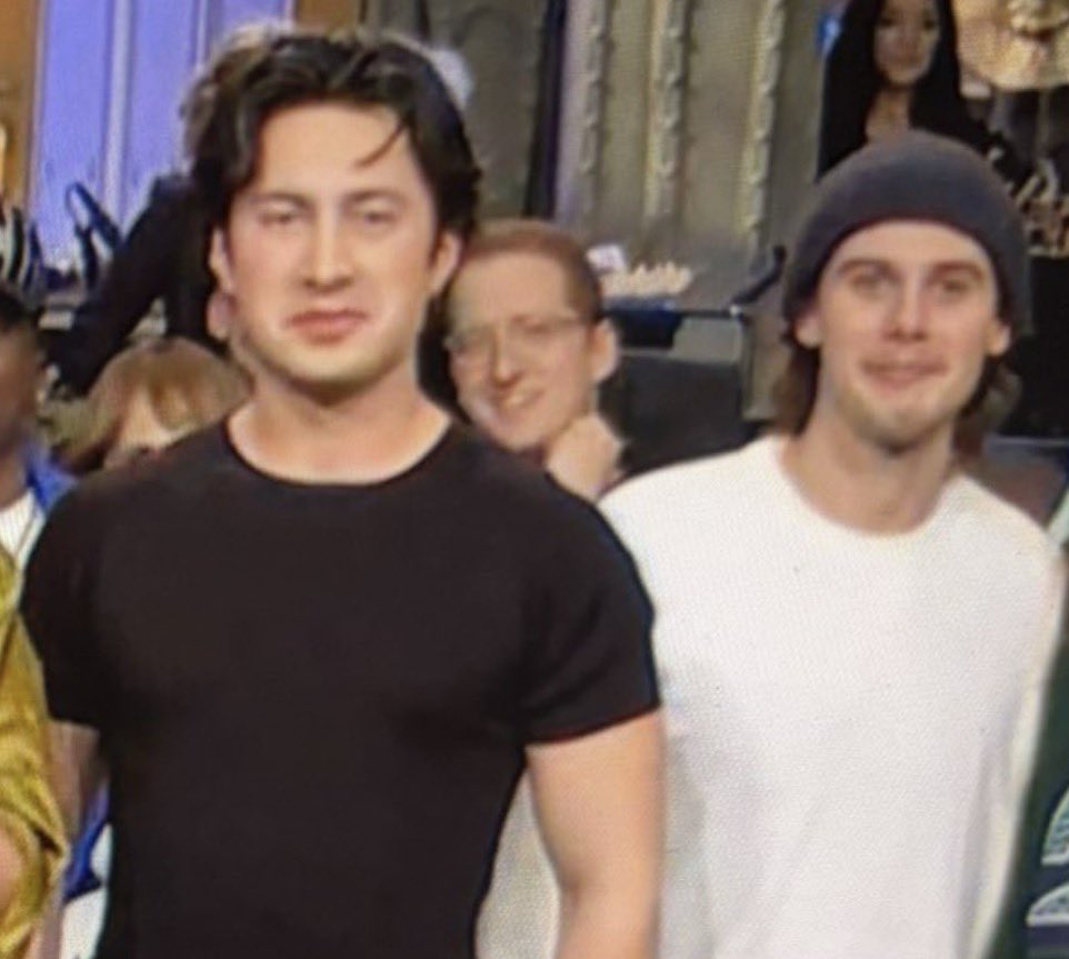 hudpill's tweet image. hudson girl don ‘t turn around …