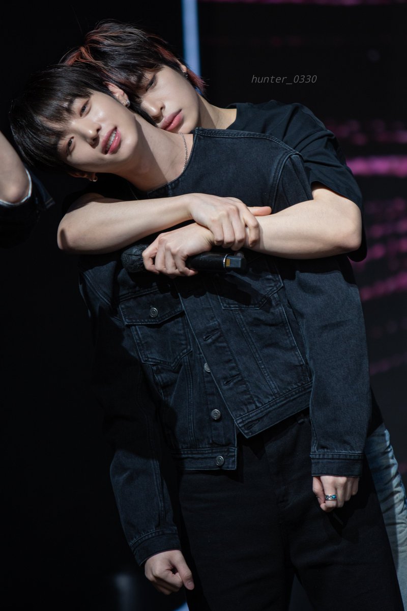 260228 점프업 

#xikers #싸이커스 #yechan #예찬 #yujun #유준