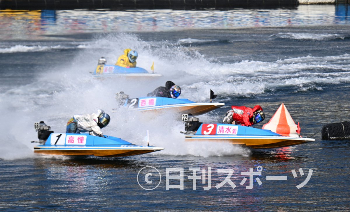 鳴門ボート・PG1スピードクイーンメモリアル】9R一般戦は、平高奈菜が