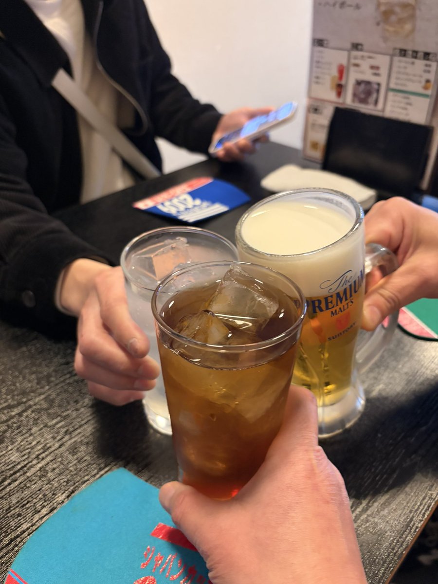 おぷんほうせしました🍻れいちゃん30分遅れますー。