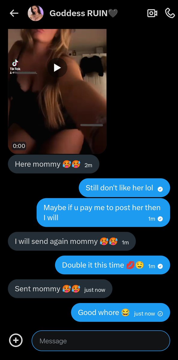 no_effort_scam's tweet photo. LOL 🤣 
this loser cuck actually paid me to post his gf 🤭

Pump to her and send me more money 🤑 

Both of them are mine to whore out 🥴💋

catfish findom humanATM paypig teen goon humiliation scamass egirl 2DFD https://t.co/aL9qwuDpAK