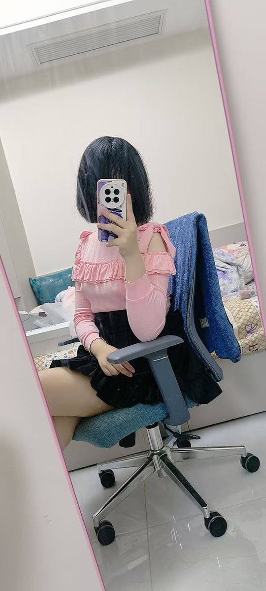 是愛華亲 tweet media