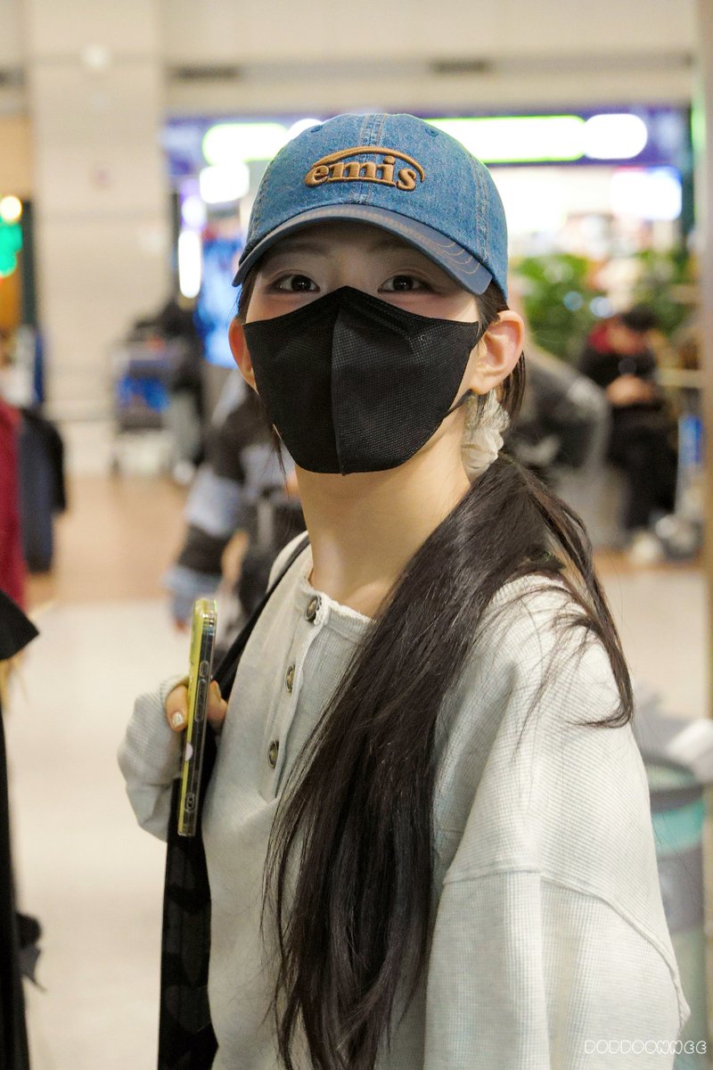 떠뚠니 tweet media