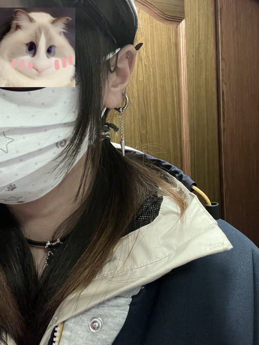 Yanf1016888's tweet photo. 新耳钉 https://t.co/8IG32Ws2ZJ