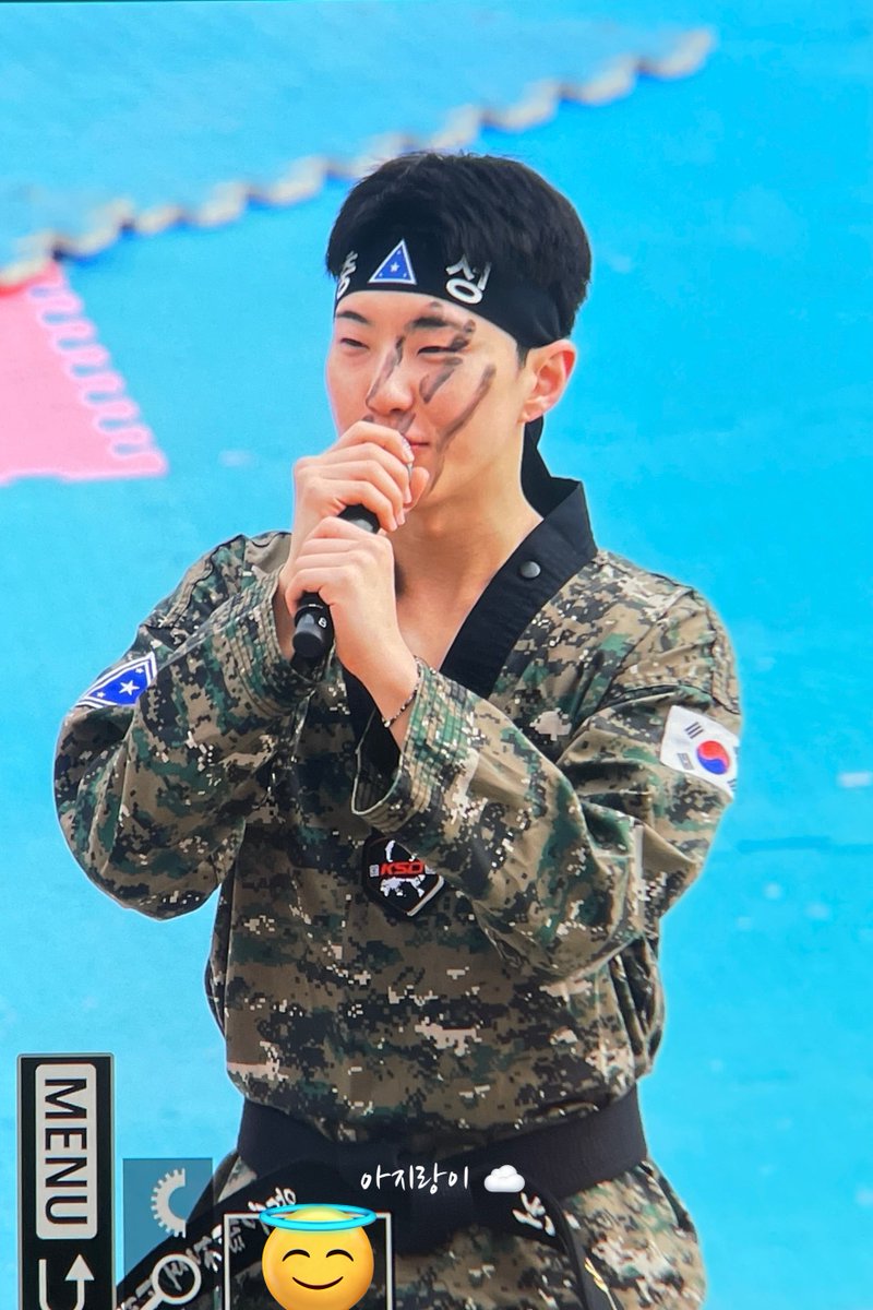 ๐๐๐๐ tweet media