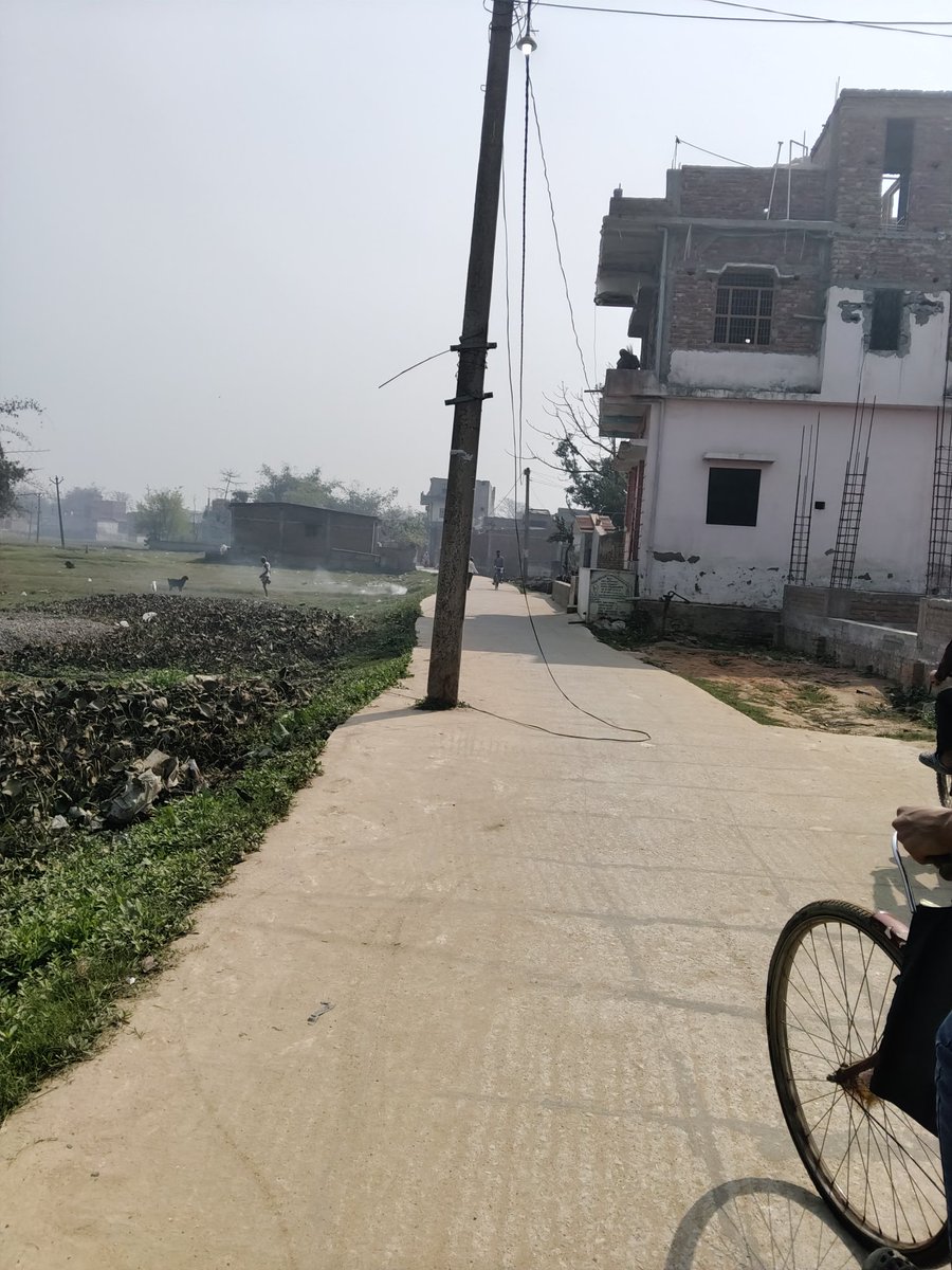 आम नागरिक/common citizen tweet media