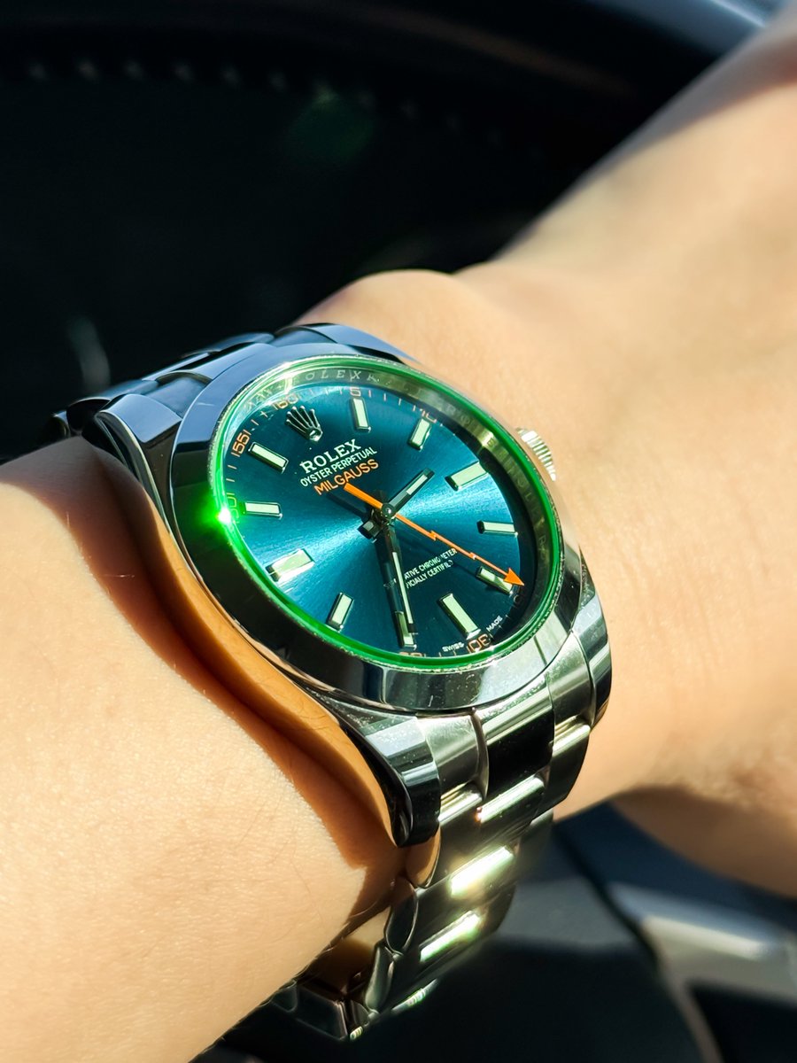 本日は久々にZブルーの方で🚗💨 #Ref116400GV #ミルガウス #ロレックス