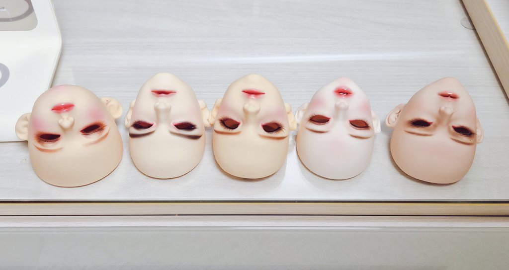 이번 메컵모임 성공적!
오너 셋이서 6체 메쿠완.
하나는 늦게 끝나서 사진이 없다아~