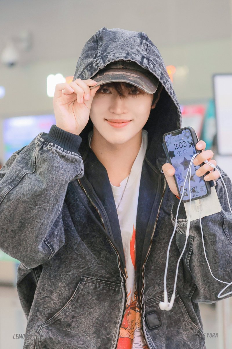 lemon_yura's tweet photo. 250301 ICN
#安部結蘭 #アベユラ #あべゆら https://t.co/3LVZyJkhWt