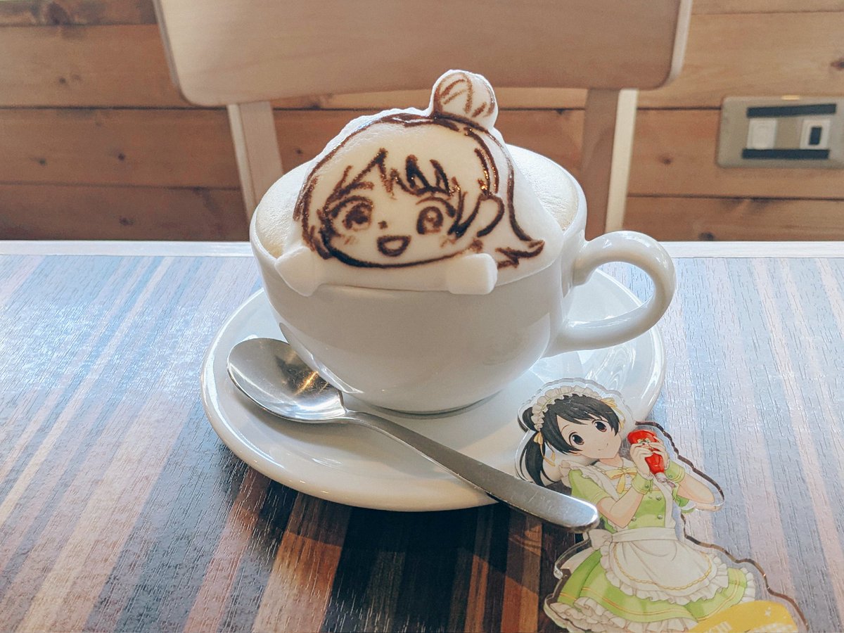 星座イラストを見せて作っていただいたラテアート美羽ちゃ