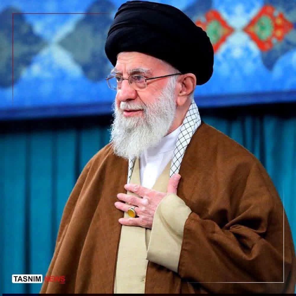 ہماری جنگ رہے گی یزید تیرے خلاف 
حسین والے لڑیں گے مزید تیرے خلاف 

#خامنئي #Iran #آیت_اللہ_خامنہ_ای_شہید