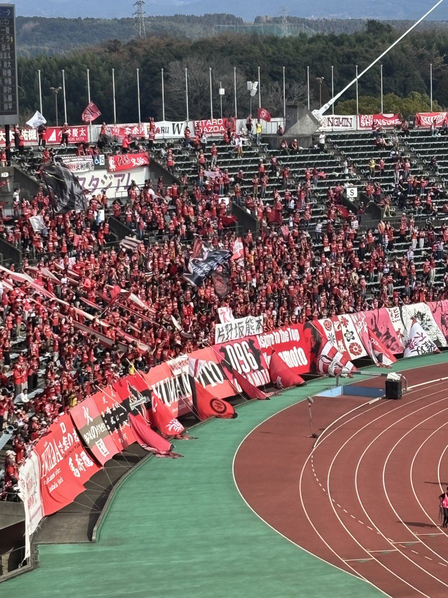 123torapp's tweet photo. 仕事とかでなかなか行けなかったけど

やっと来れたホーム戦
勝ってよかった^_^ https://t.co/WwcBiUj88o