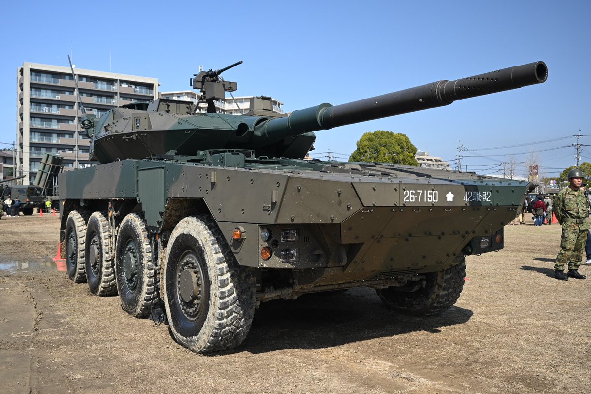 ktetu7694's tweet image. 健軍パトリアよく見るとカッコいいね…一応19ACVも