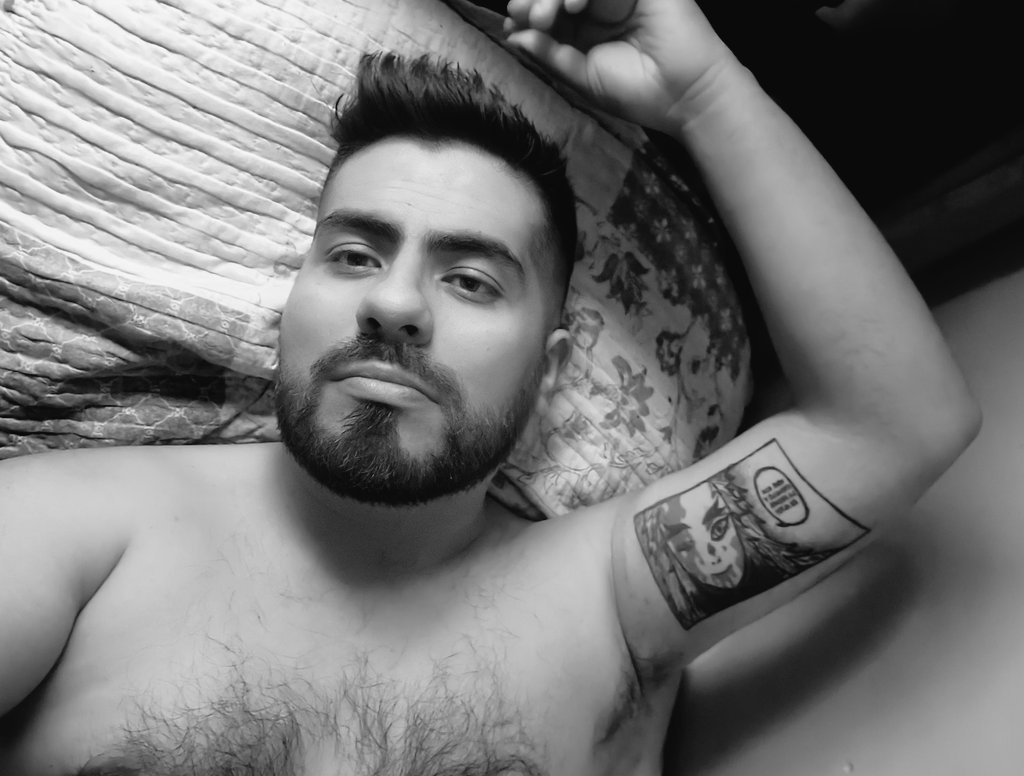 Fav si estás ahí... Para regalito al Dm