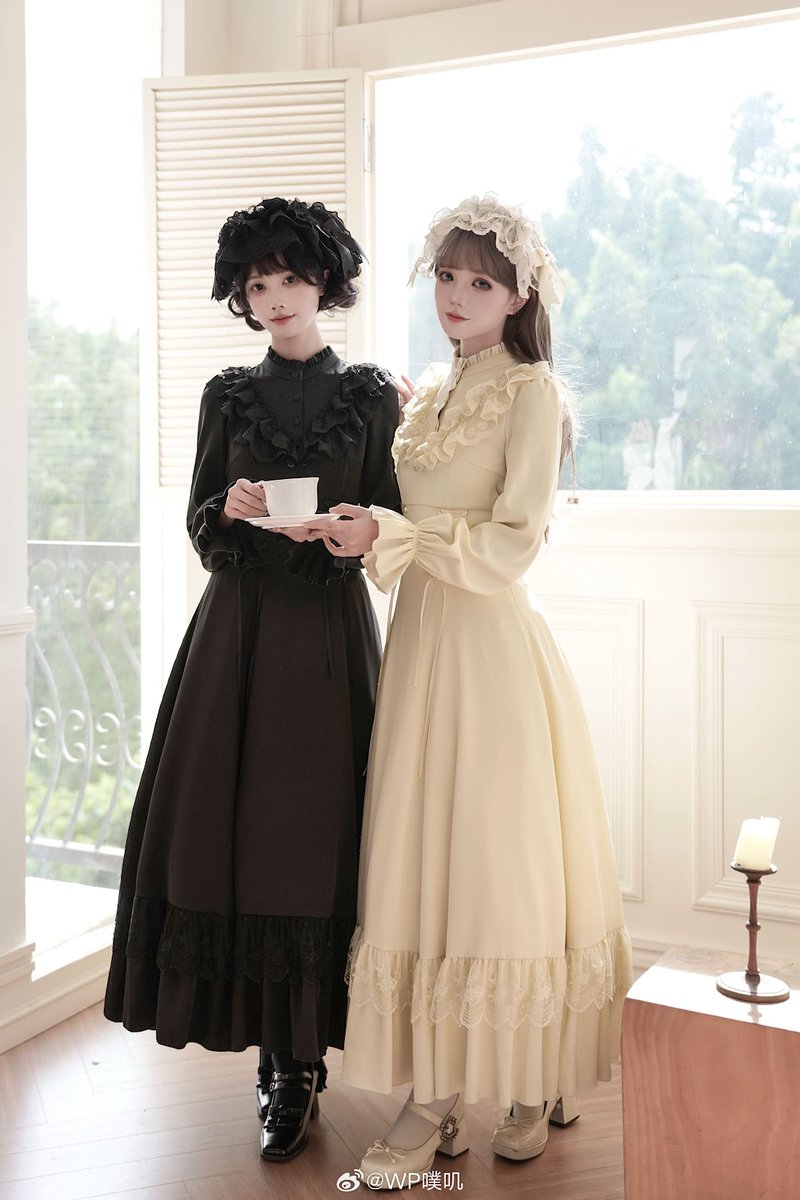 Roses on the Roof～ロリィタ＆クラシック【公式PR】 (@shiny5432