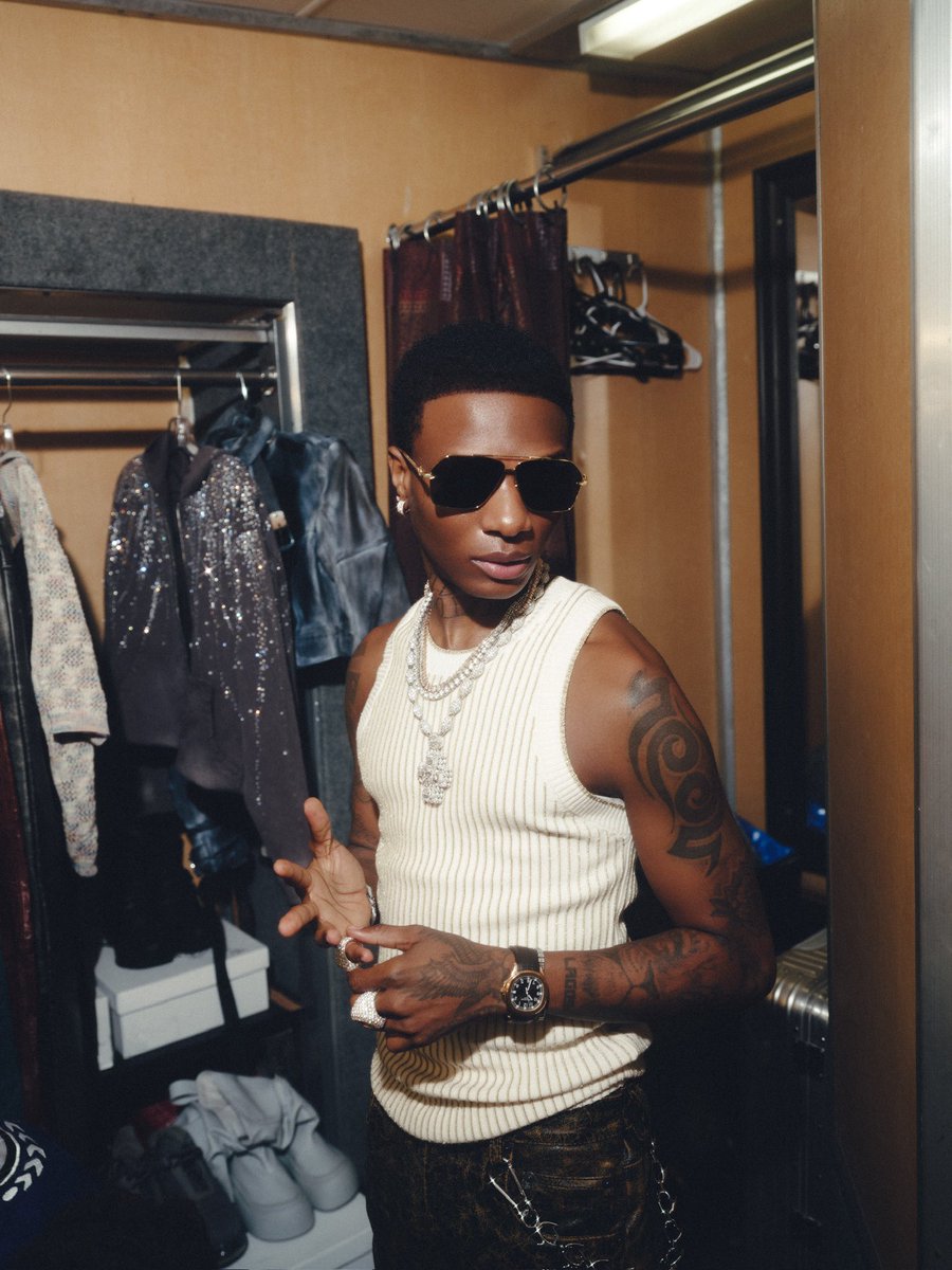 WizkidSource's tweet photo. FOREVER… 🤍🦅 https://t.co/KERE9fnAih