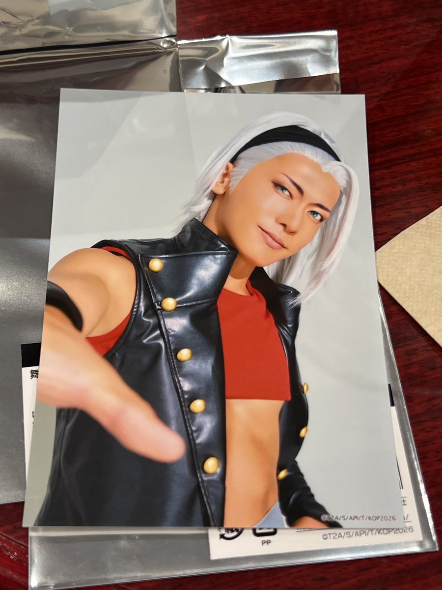 マユリ tweet media