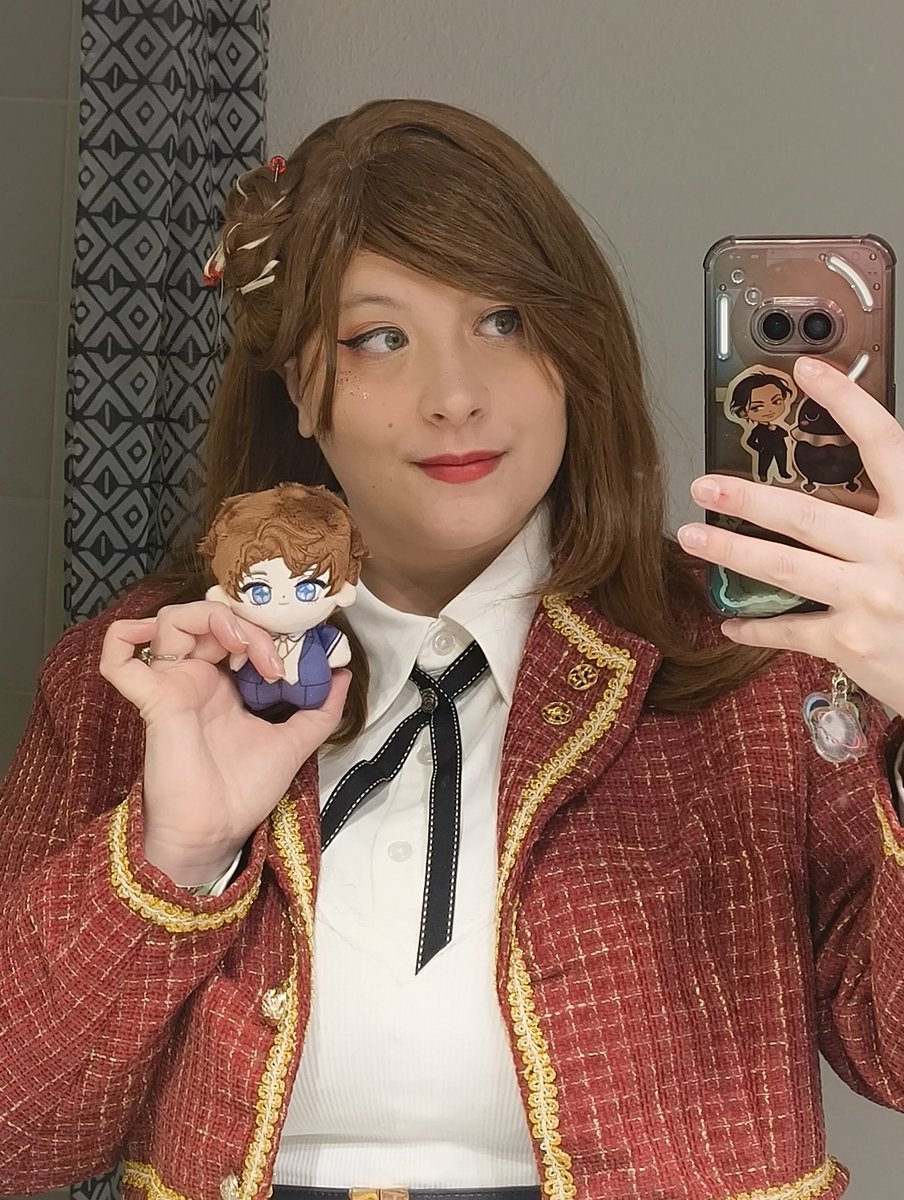 NonnonRvswood's tweet photo. My Rosa Cosplay 💕 meet me at Made in Asia Brussels today at Booth Q24 "Artwives" in the artist alley !!! If there's still TOT fan Somewhere 🫶
#TearsOfThemis #TearsOfThemiscosplay #Rosartem #artemwing #MariusVonHagen #VynRitcher #LukePearce https://t.co/CRxVKiTNIq