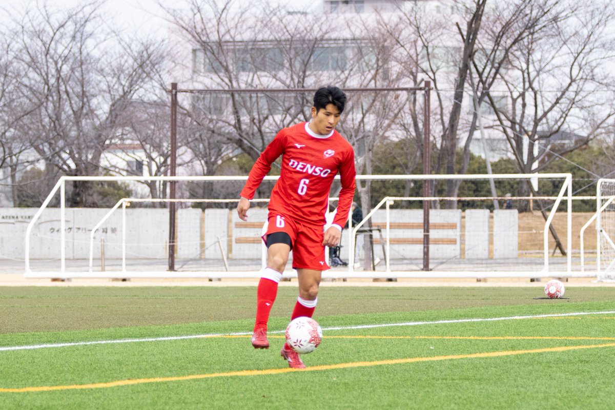 𝑛𝑎 tweet media