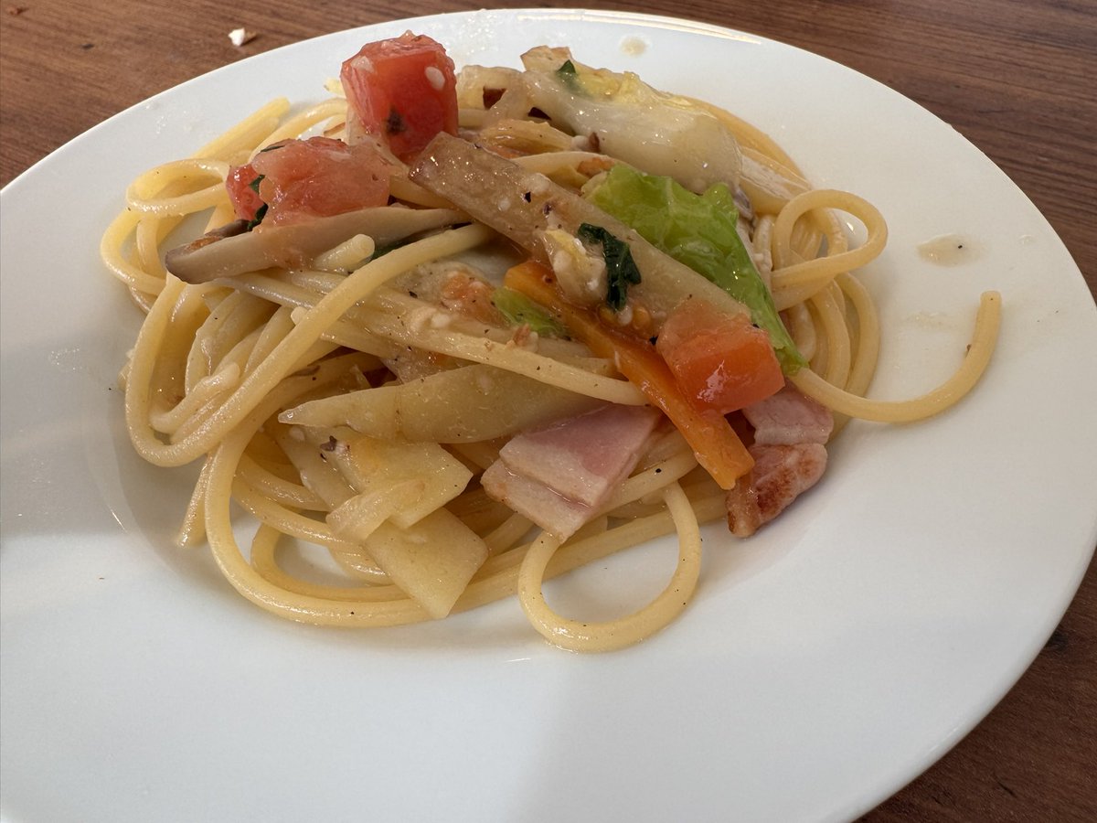 TADE31719115's tweet photo. ボンヌカリテさんにてランチコースをいただきました
とても美味しく楽しい時間を過ごすことができました！
#イタリアン #イタリア料理 https://t.co/YfLyI9HZIY