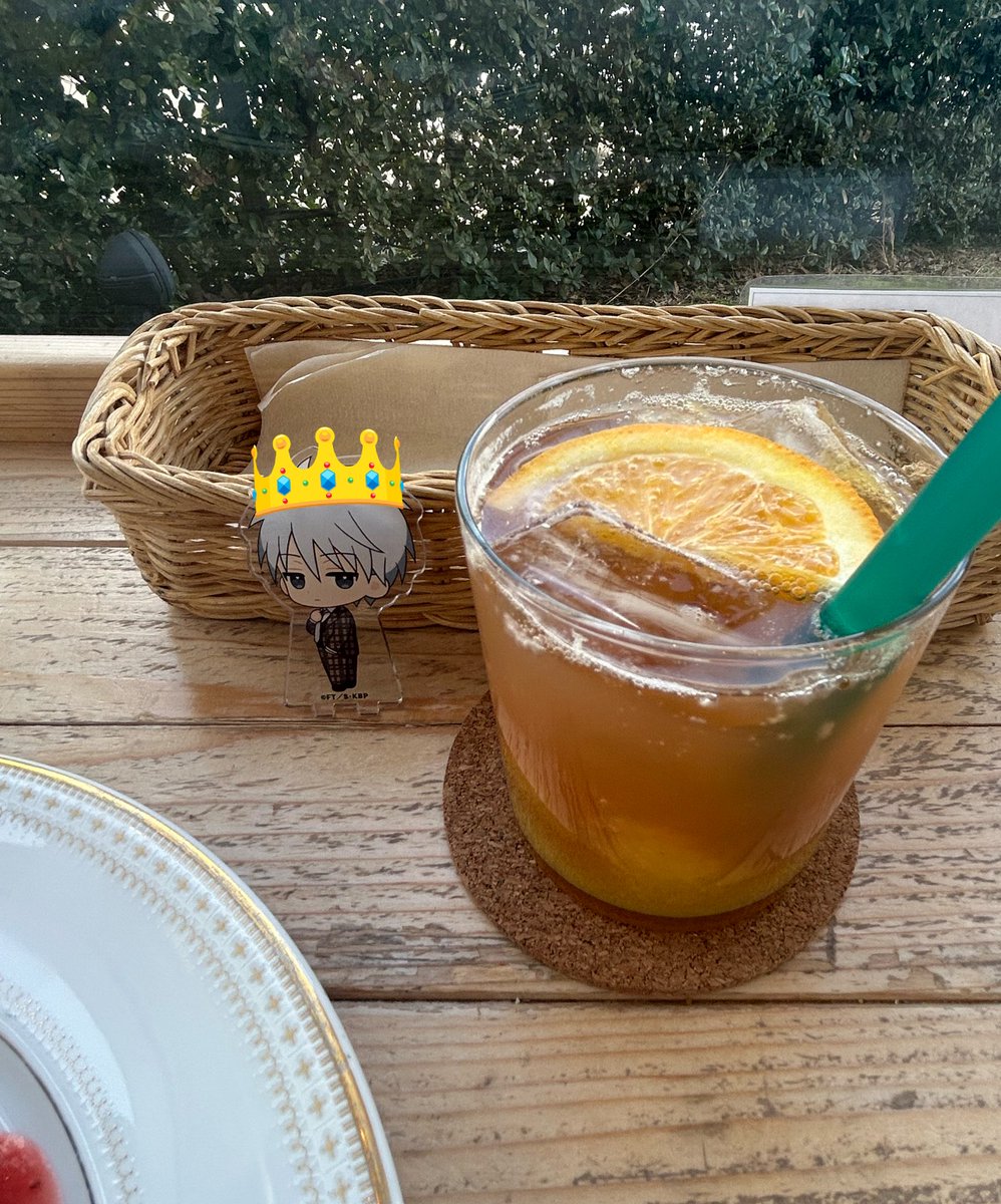 kogehotaru's tweet photo. 黛さんおめでとう🎊🎈
春だねぇ水仙が似合うよ☺️ https://t.co/FBGmFuXwWE