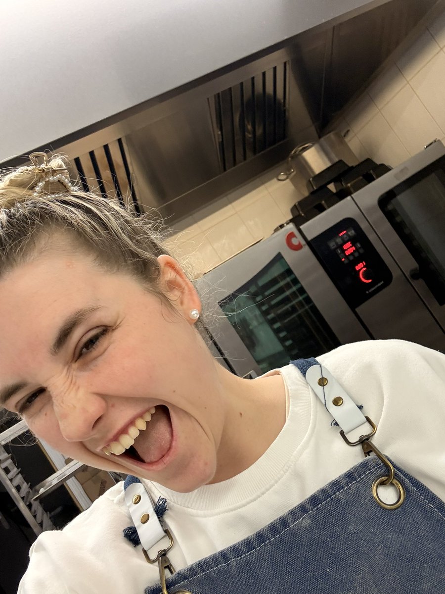 Kimberlyanne tweet media