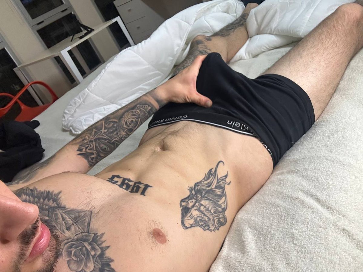 RuleBreaker tweet media