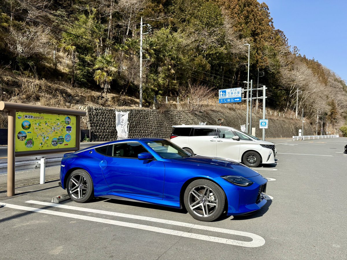 この道は走ってて楽しい♪ でも、やっぱり走るなら早朝だね