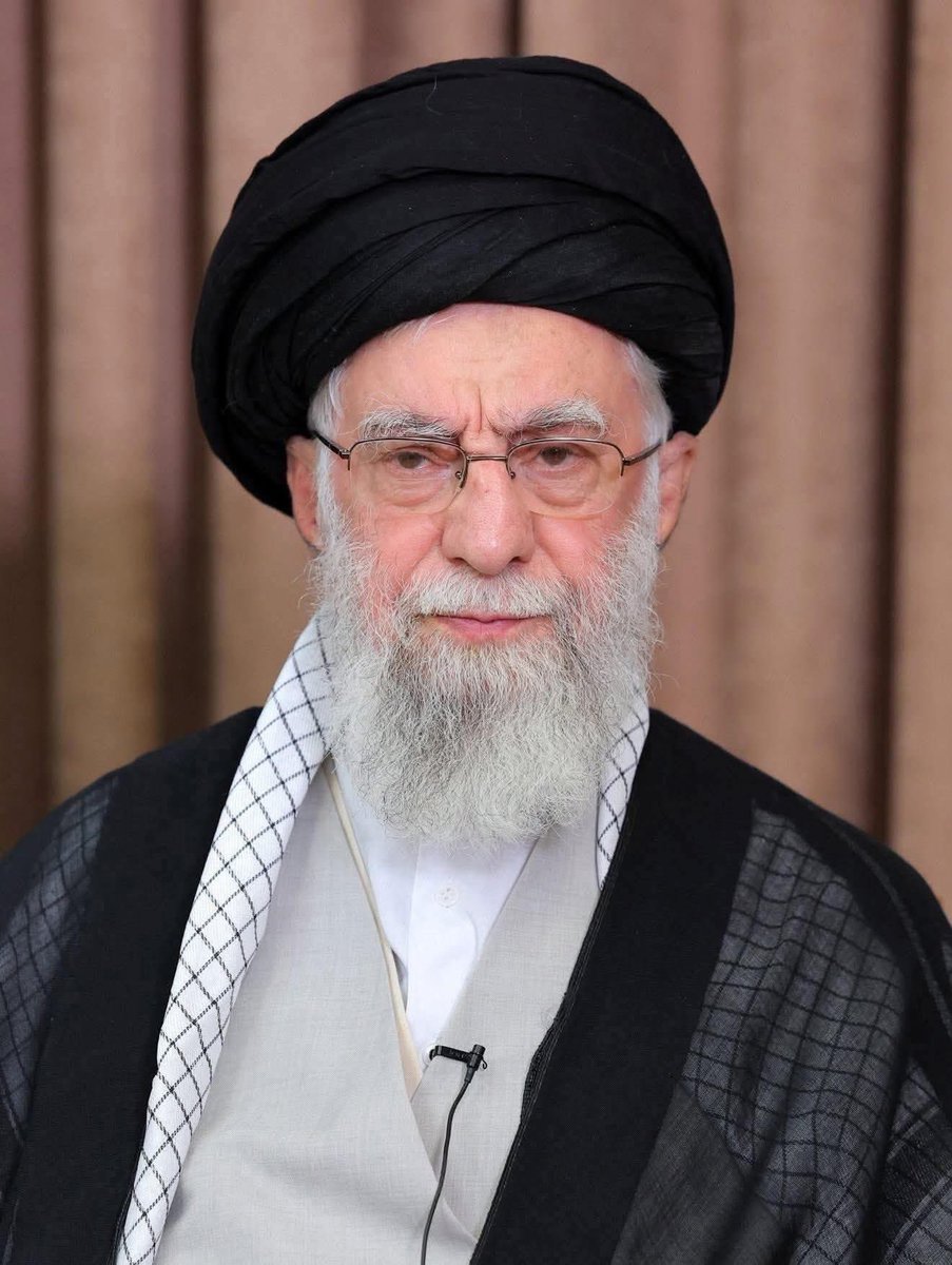 bahaichou's tweet photo. L'Iran a confirmé cette nuit, la mort d'Ali Khamenei, le guide suprême iranien https://t.co/2okW4iNPuk

#Iran #Khamenei https://t.co/zBeO1LjTAL