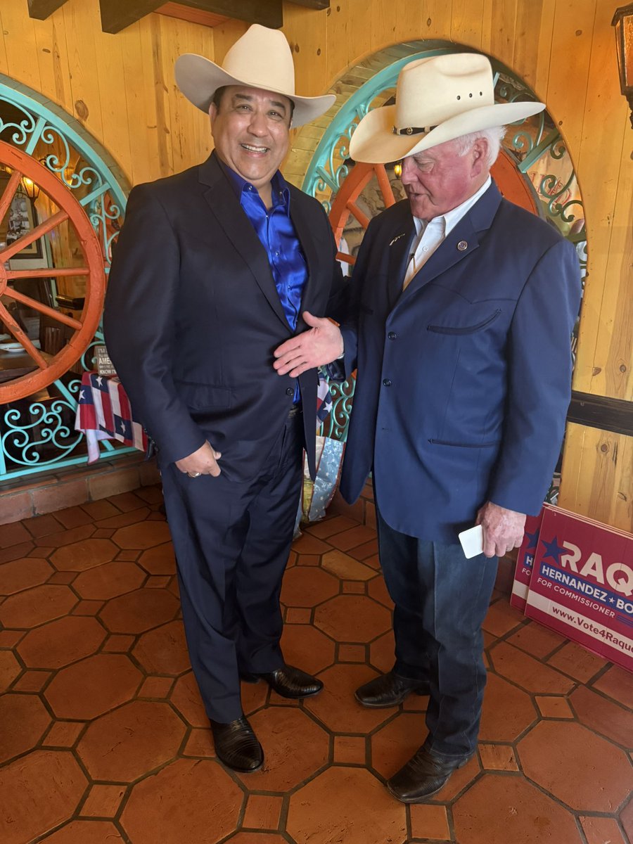 honisraelgarcia's tweet image. Awesome meeting today! Everyone is fired up for the March Primary! Go VOTE! #sisepuede #suvotoessuvoz #hcrp #gop #harriscountygop