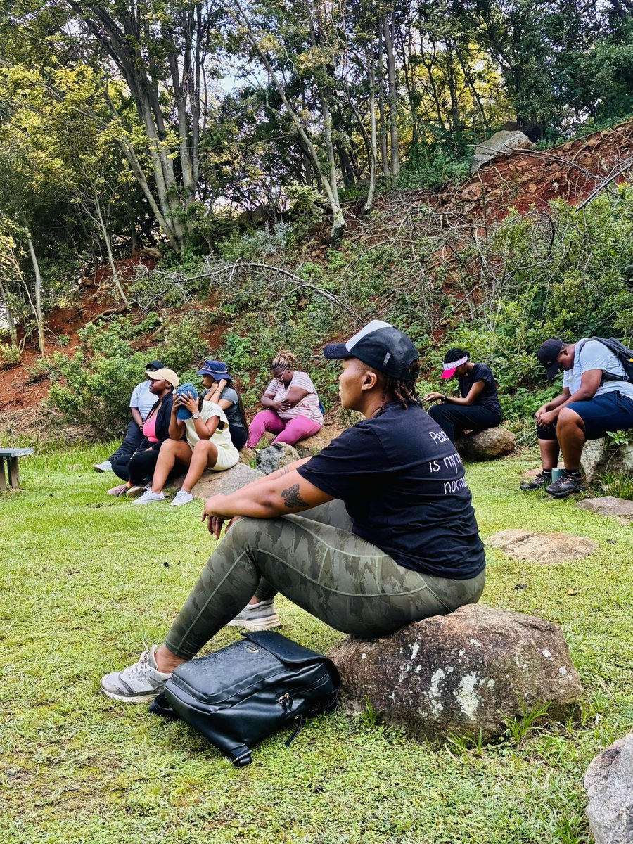 Queerwell1's tweet photo. Starting the year with intention means we don’t just move, we reflect, we breathe, we align.

Remember to stop , breathe and try again and again🧘🏽‍♀️ https://t.co/zhdYpIZXfo