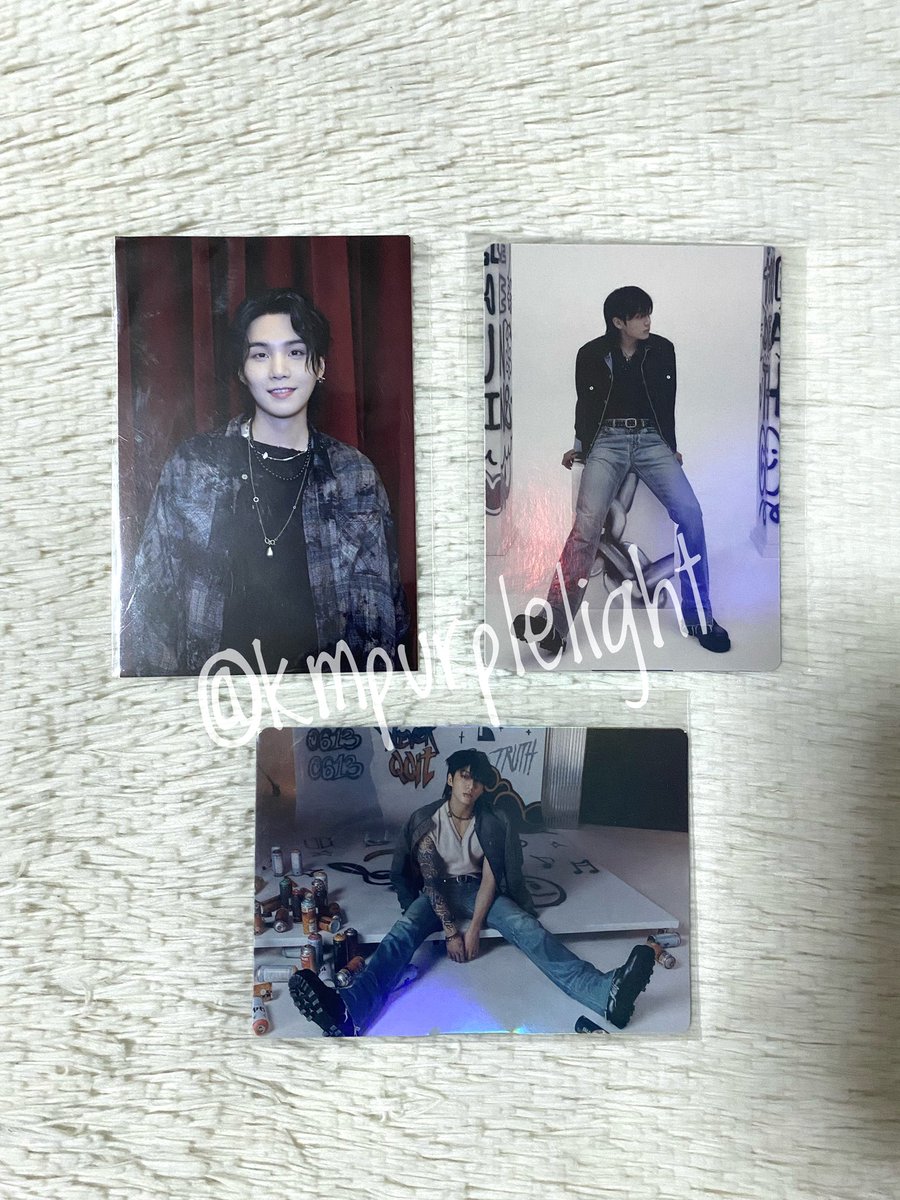 kmpurplelight's tweet photo. ｡´ ♡  พร้อมส่ง ♡ `｡

ได้ทั้งหมดตามรูป

📮 400 รวมส่ง 
💌 สอบถามเพิ่มเติมทัก dm มาคุยกันก่อนได้ค่ะะ 🥰✨ 

#ตลาดนัดบังทัน #ปล่อยของสะสมบังทัน https://t.co/p6AHtpKzmH