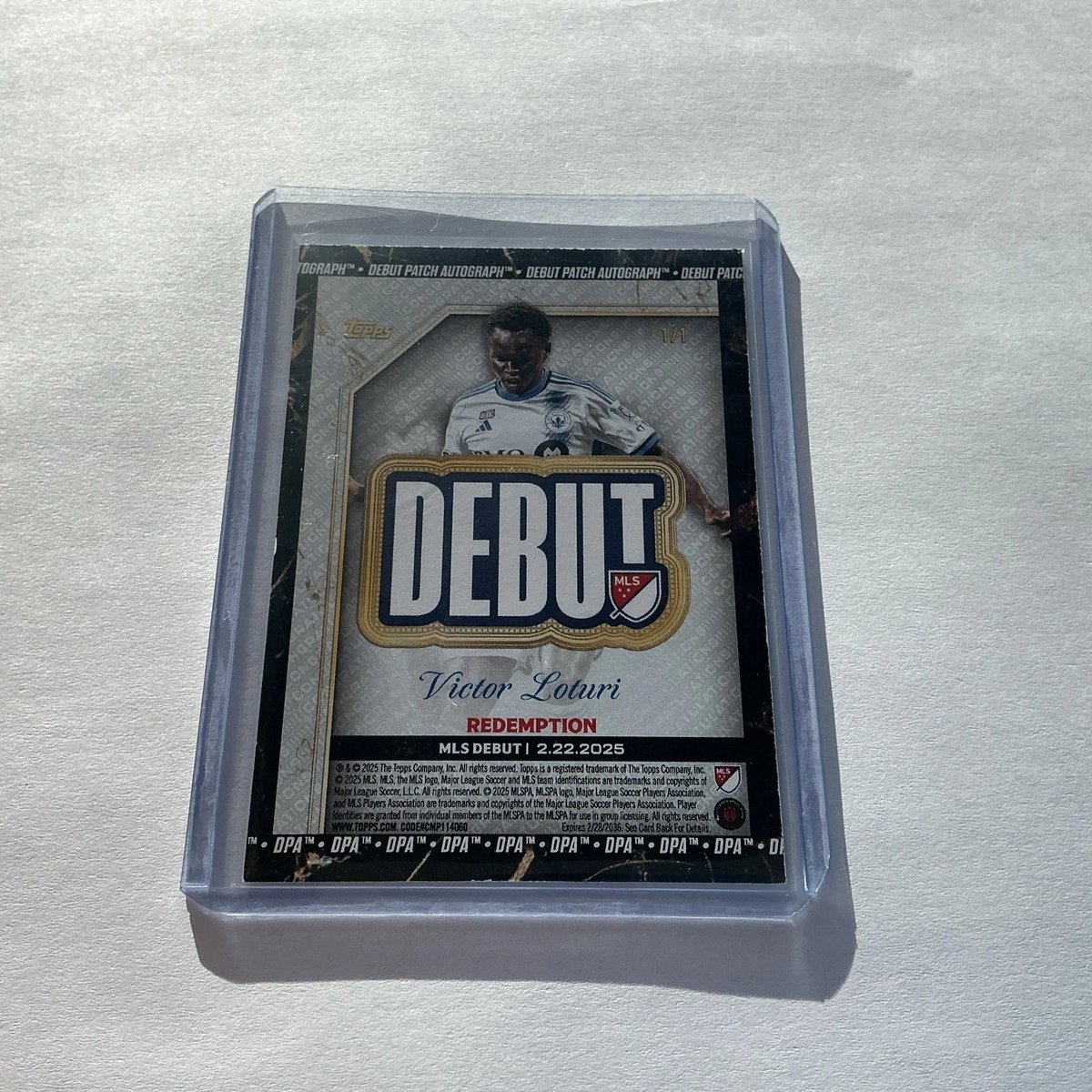 getwaxcomp's tweet photo. Victor Loturi - CF Montréal - Rookie Debut Patch surfaced on eBay. 19 of 157

https://t.co/TLlGDCCQFN 

#mlsdebutpatch #topps #soccercards #toppssoccer #thehobby https://t.co/65iMbJ0WvQ