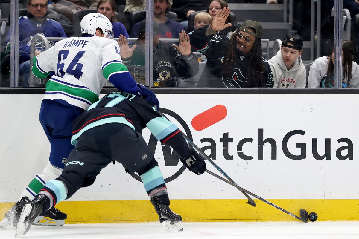 Steph Chambers tweet media