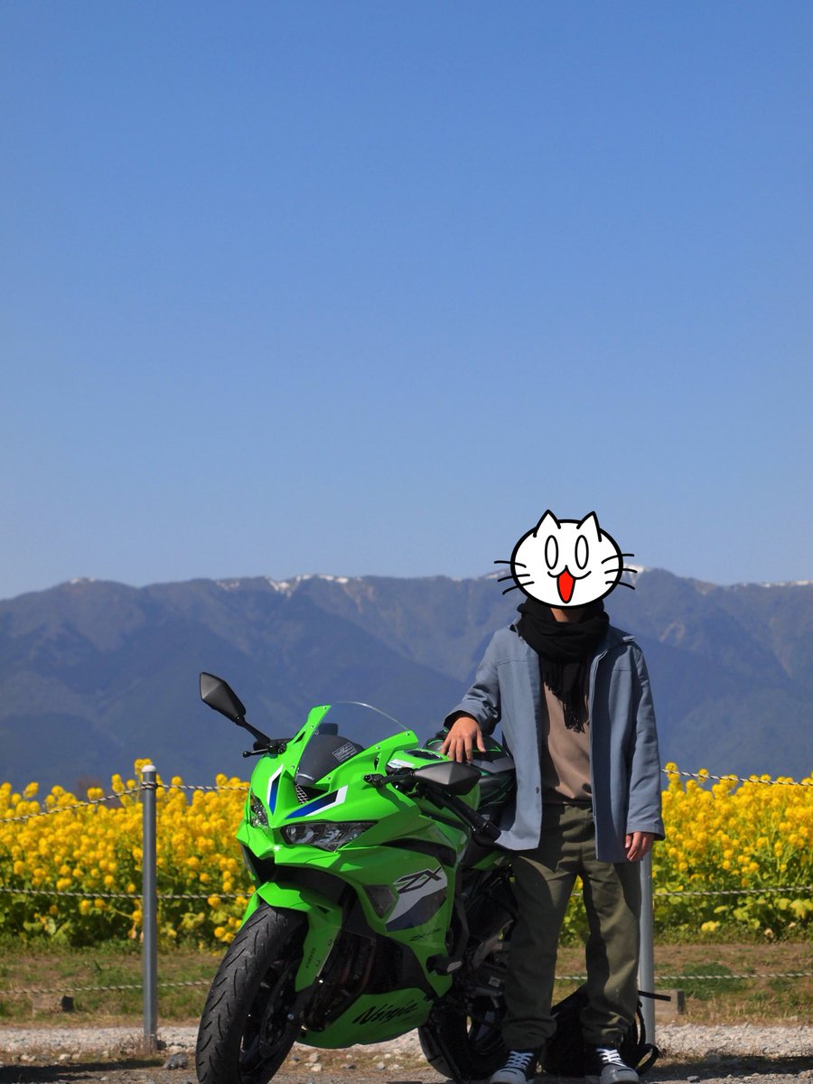 琵琶湖の花畑で写真家の人に撮ってもらいました！ #ZX4R #ツーリング