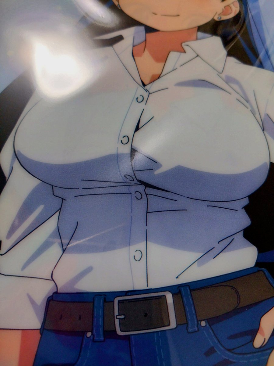 びっくりした、ブラ透けてるのかと思った。 